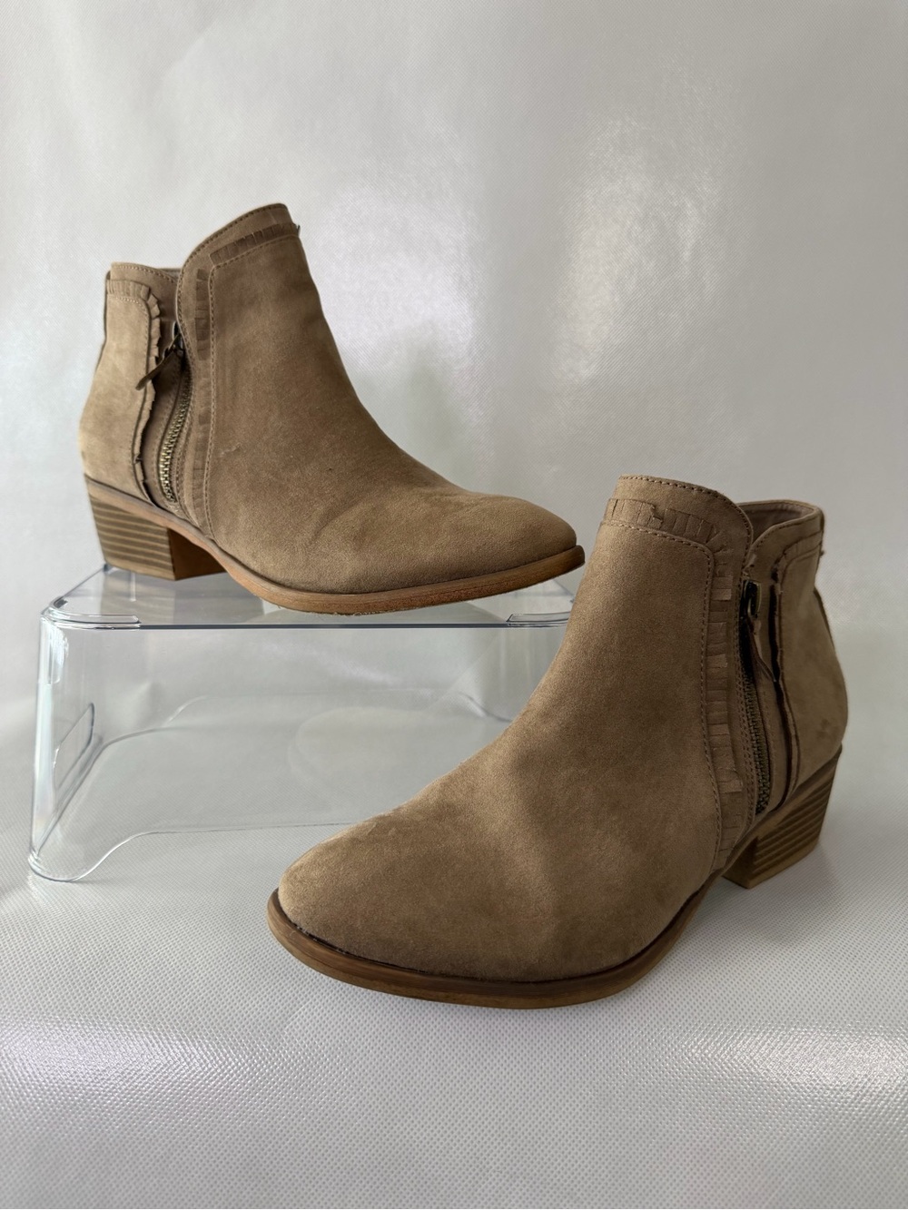 MIA Patterson Taupe Fringe Ankle Booties – Size 8M
